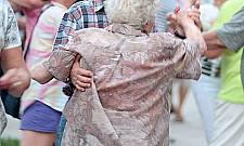 Roztańczony piątek może wrócić pod dach