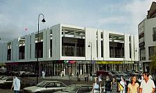 Dwa kina w Legionowie?