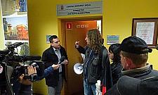 Wykorzystani robotnicy szturmowali gabinet burmistrza