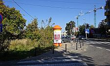 Jak popsuć elegancki, przedwojenny wzór? Przykład z Lazurowej