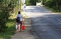 Bunt na Zdziarskiej. "Syn idzie 2,5 km piechotą do przystanku"
