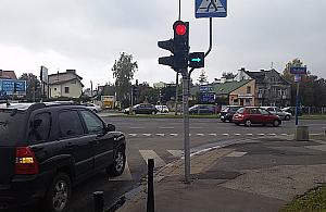 Niebezpieczne skrzyżowania na Białołęce. "Zielona strzałka" kłopotem?