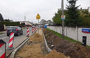 Budują przystanki na Wielkiego Dębu