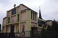 Kościół w plątaninie wiaduktów