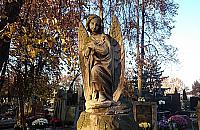 Złota jesień na "białołęckich Powązkach"