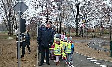 Przedszkolaki otworzy³y miasteczko ruchu drogowego