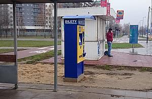 Nowy biletomat na Światowida. Na razie nieczynny