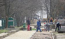 Budują ścieżkę rowerową wzdłuż Radiowej