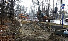 Budują ścieżkę rowerową wzdłuż Radiowej