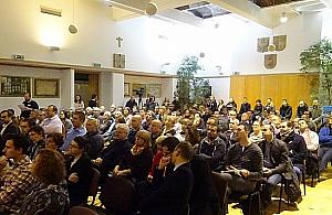 Buczenie, kłótnie i śmiechy. Awantura o gazociąg nad Kanałem Żerańskim