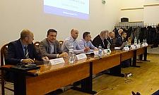 Buczenie, kłótnie i śmiechy. Awantura o gazociąg nad Kanałem Żerańskim