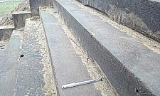 Mamy górkę saneczkową. Co myślicie o schodach?