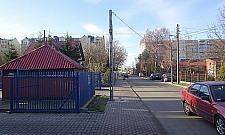 Słup na chodniku, czyli wszystko po staremu