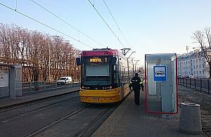Zielona fala na Bródnie, tramwaje przyspieszają
