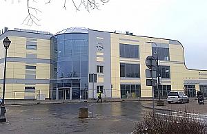 Nici z bezpłatnych parkingów. Dworzec idzie w dzierżawę