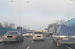 Kierowca ciężarówki się zagapił