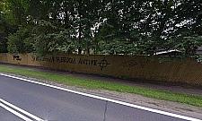 Zasłońmy szpetny mur na Kondratowicza