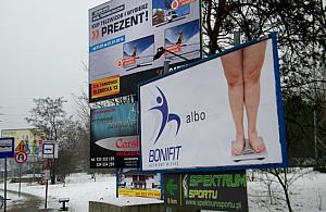 Czy reklamy zeszpeciły Legionowo?