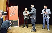 Jak szybko można zjeść pięć pączków? Rekordu nie było