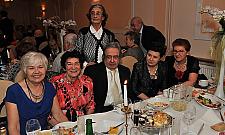 Niech żyje bal! "Młodsze pokolenia nie bawią się tak jak my"