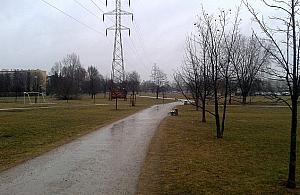 Budujemy boiska i place zabaw w parku Górczewska. Kiedy wreszcie przybędzie drzew?