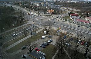 Co opóźnia Nowolazurową?