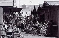 Szemrane interesy, królestwo tandety i niepowtarzalny styl: Kercelak