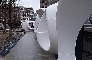 Plac Europejski czy Azjatycki?