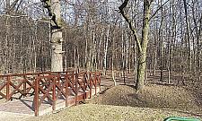 Zakaz wstępu zwierząt do Parku Strumykowa. Kto czytał regulamin?