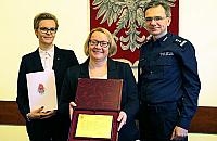 Pracownica banku na Bemowie udaremni�a oszustwo