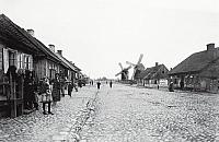 Sto lat temu Wola przyłączyła się do Warszawy. Czy może Warszawa do Woli?