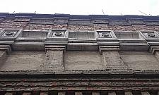 Niesamowity budynek na Jelonkach