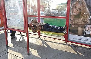 Bezdomni w autobusach i tramwajach: zaostrzenie przepisów