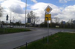 Znowu zmiany na Annopolu. Kto ma pierwszeństwo?