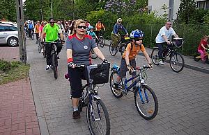 Odjazdowy rajd rowerowy. Start przy Błękitnej