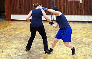 Mistrzyni świata uczy samoobrony