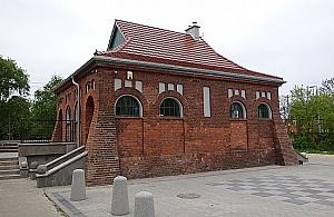 Nowa kawiarnia w Falenicy. "Po Kolei" w dawnym szalecie