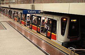 "Załatwcie to, albo w metrze wybuchnie bomba"