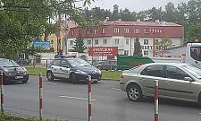 Poważny wypadek na Modlińskiej. Kobieta zasłabła za kierownicą