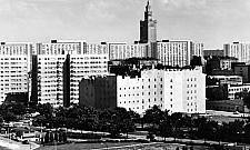 Za Żelazną Bramą czas płynie inaczej