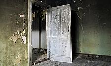 W spalonej kamienicy. Łucka 10 od środka