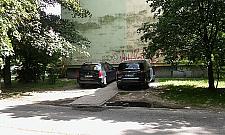 Za małe parkingi i pijani na ulicach. Co irytuje Bemowo?