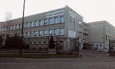 Zabytkowa szkoła przy Mieszka będzie pomarańczowa