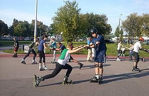 Wrotkowisko i dyskoteka w parku Szymańskiego