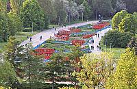 Kiczowaty, nowoczesny i na rozdrożu. Park Szymańskiego wciąż wizytówką Woli