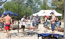 Romantyczna Plaża z promem i wieżą widokową