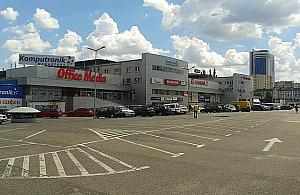 Gigantyczne centrum handlowe przy Towarowej