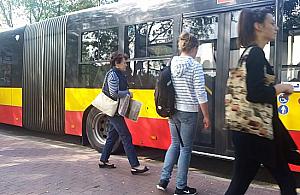 E-5 wraca, 184 powoli znika. Od września zmiany w komunikacji