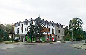 Protest przeciwko Żabce na Bródnie. "Mamy dość ludzi leżących w wymiocinach"