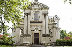 Remont kościoła w Lesie Bielańskim. "Potrzebujemy miliona złotych"